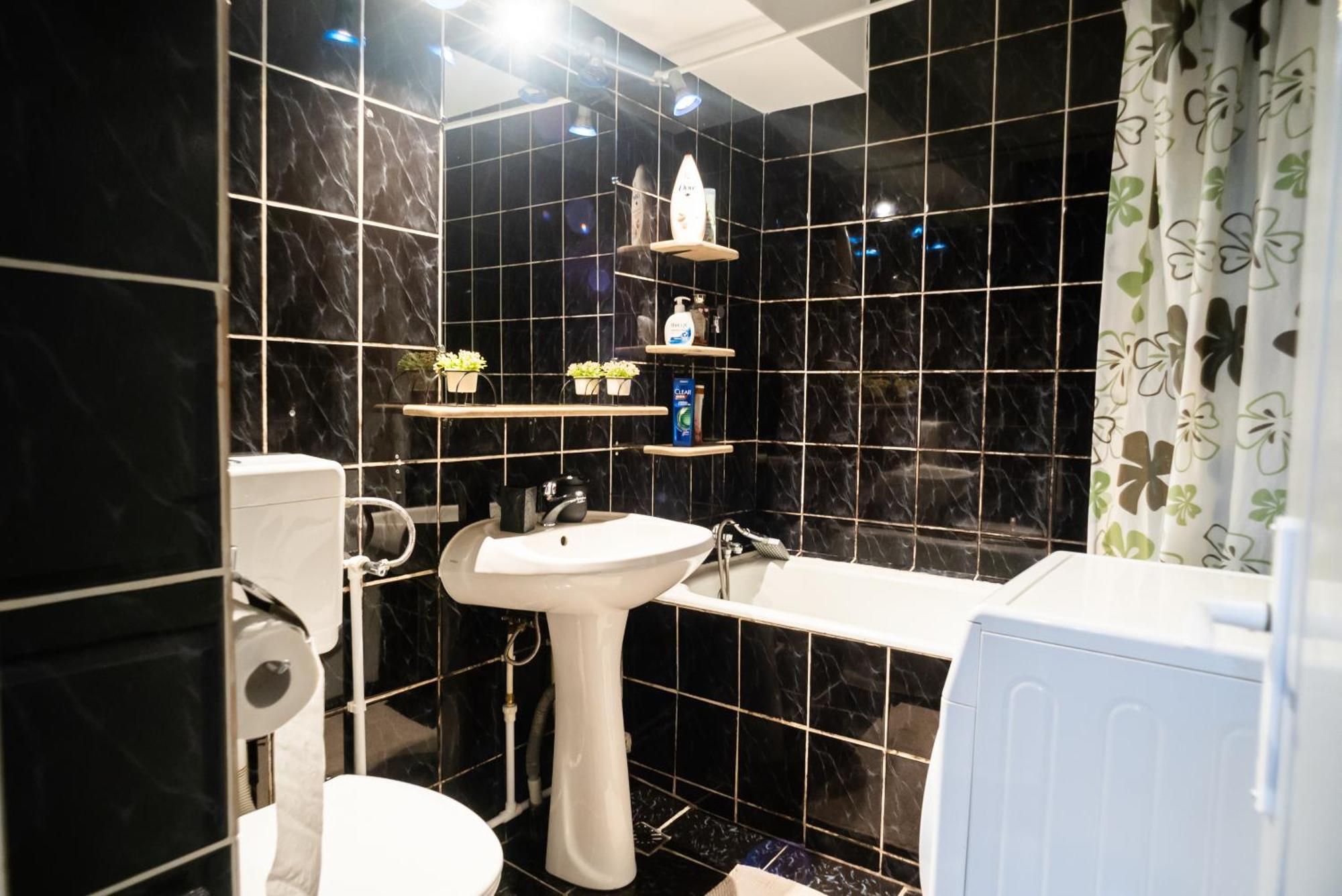 Apartament Dacul Hunedoara Exteriör bild